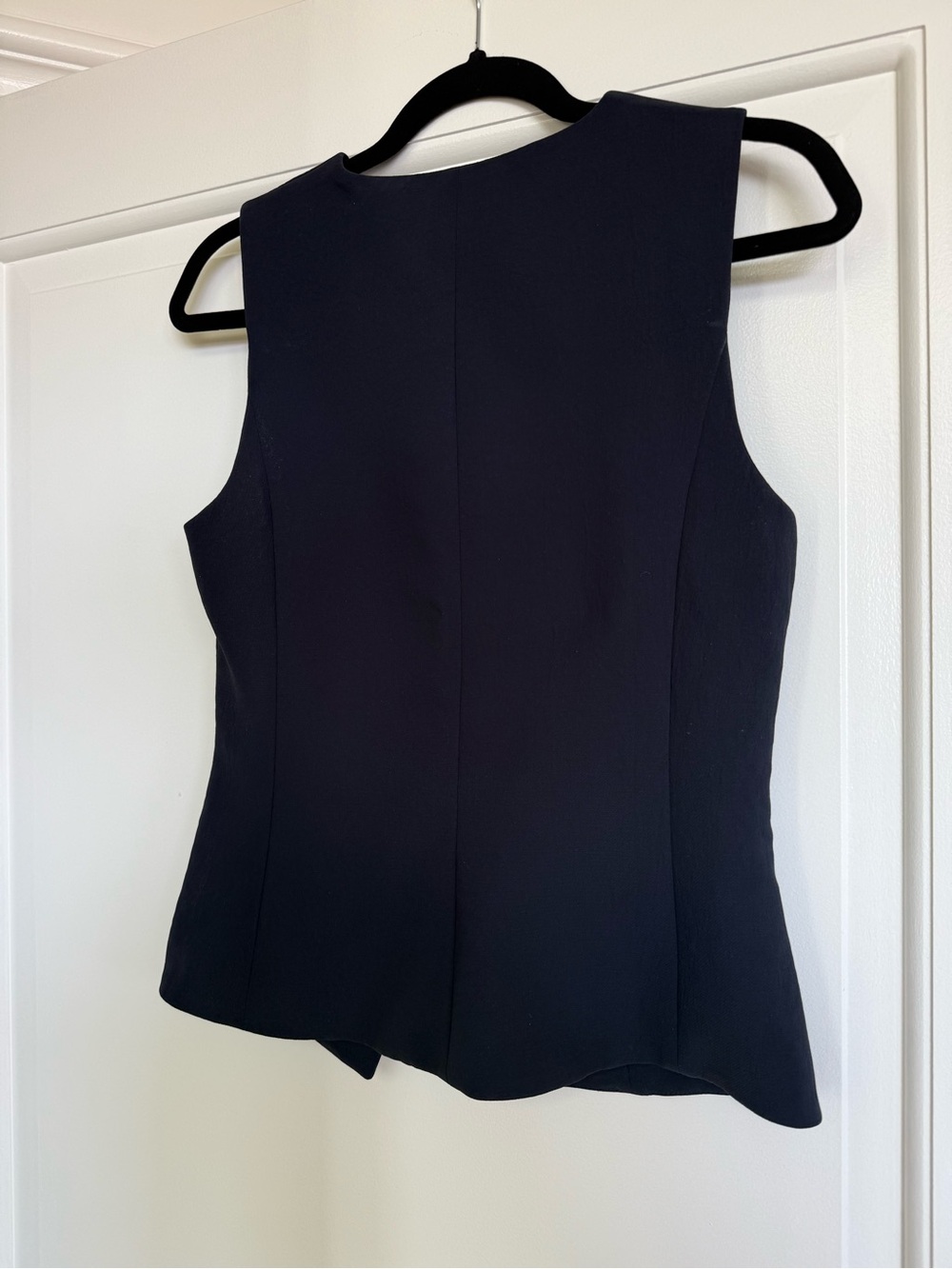 Aritzia Regal Vest- Crepette - Picture 2 of 2